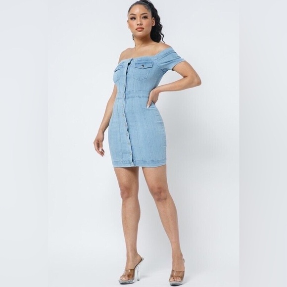 Bosswell Off The Shoulder Denim Chambray Mini Short Dress With Buttons & Pockets - Picture 1 of 7
